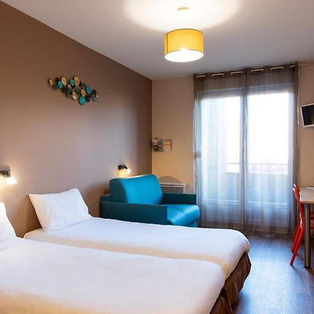 Auberge De Jeunesse Hi Bordeaux-Blanquefort - Ex Otellia Экстерьер фото